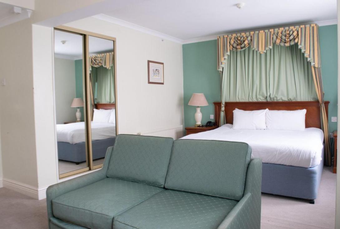 Tong Park Hotel Bagian luar foto