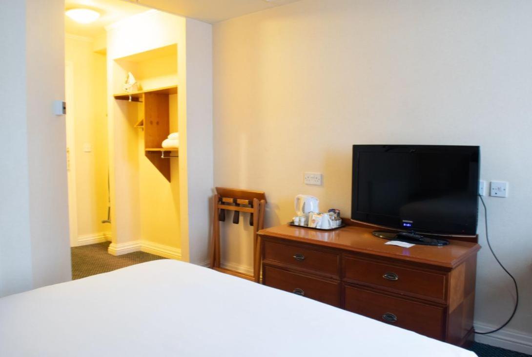 Tong Park Hotel Bagian luar foto
