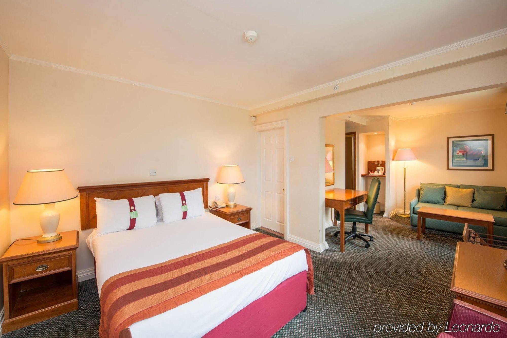 Tong Park Hotel Bagian luar foto