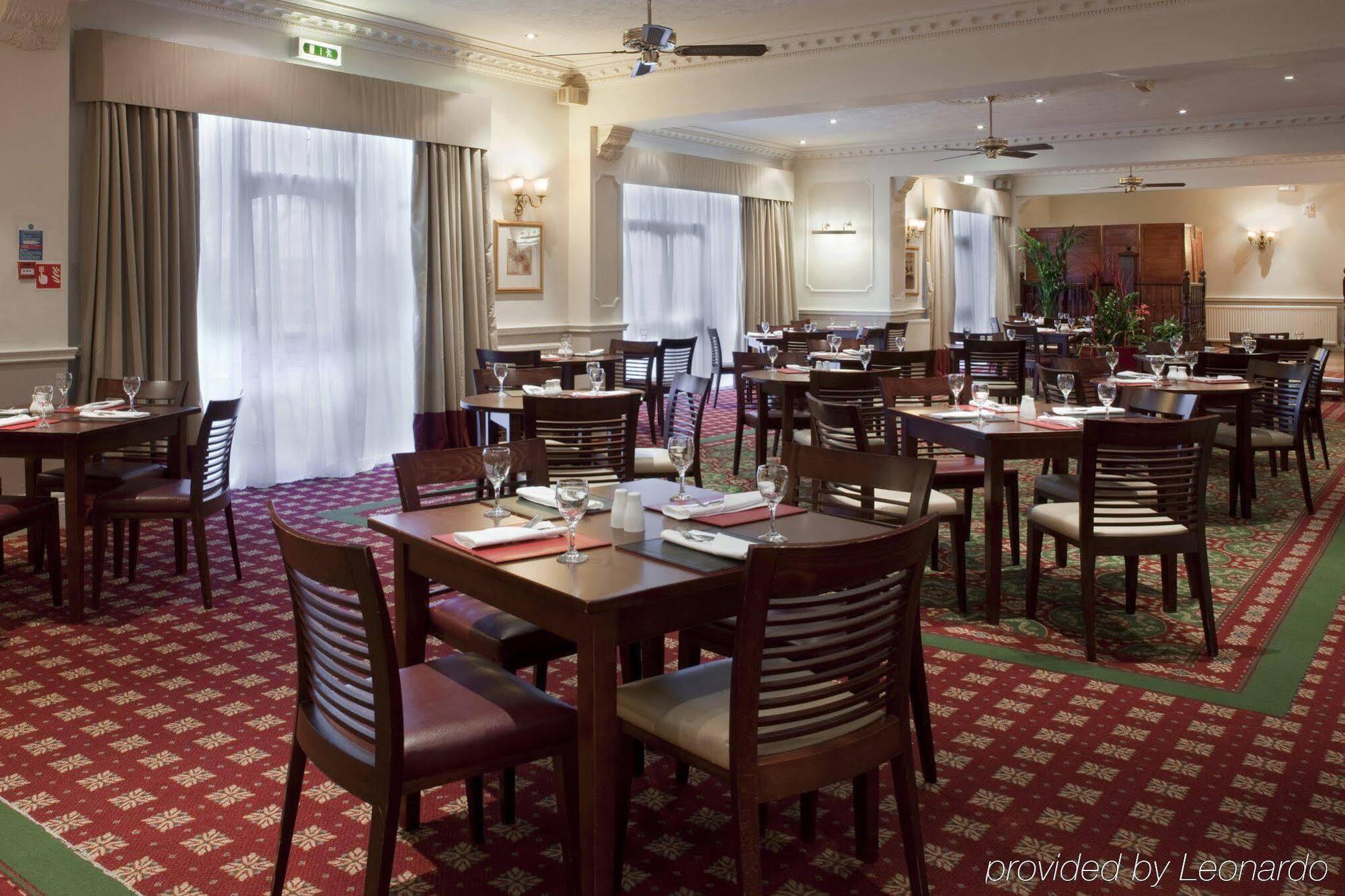 Tong Park Hotel Bagian luar foto